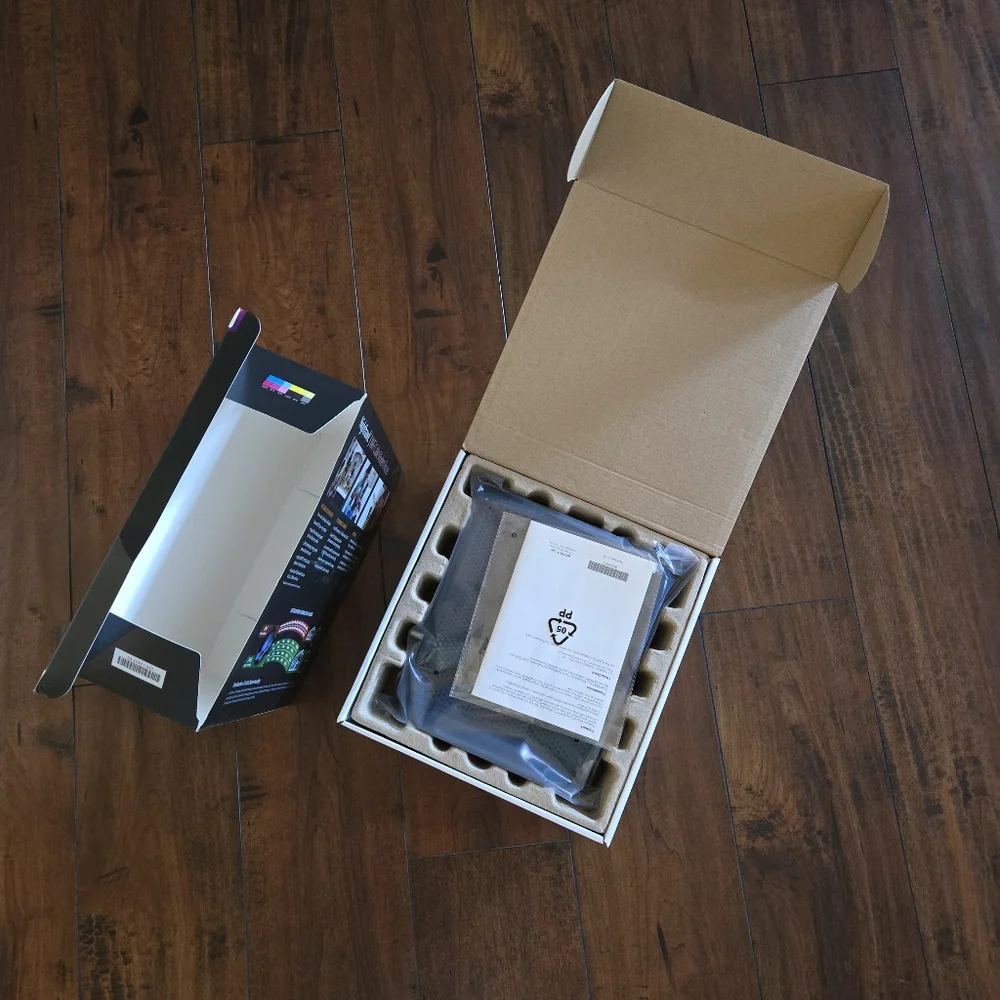 Netgear C6900 Nighthawk AC1900 WiFi Cable Modem Router Dual Band Wired Wireless - Picture 7 of 14